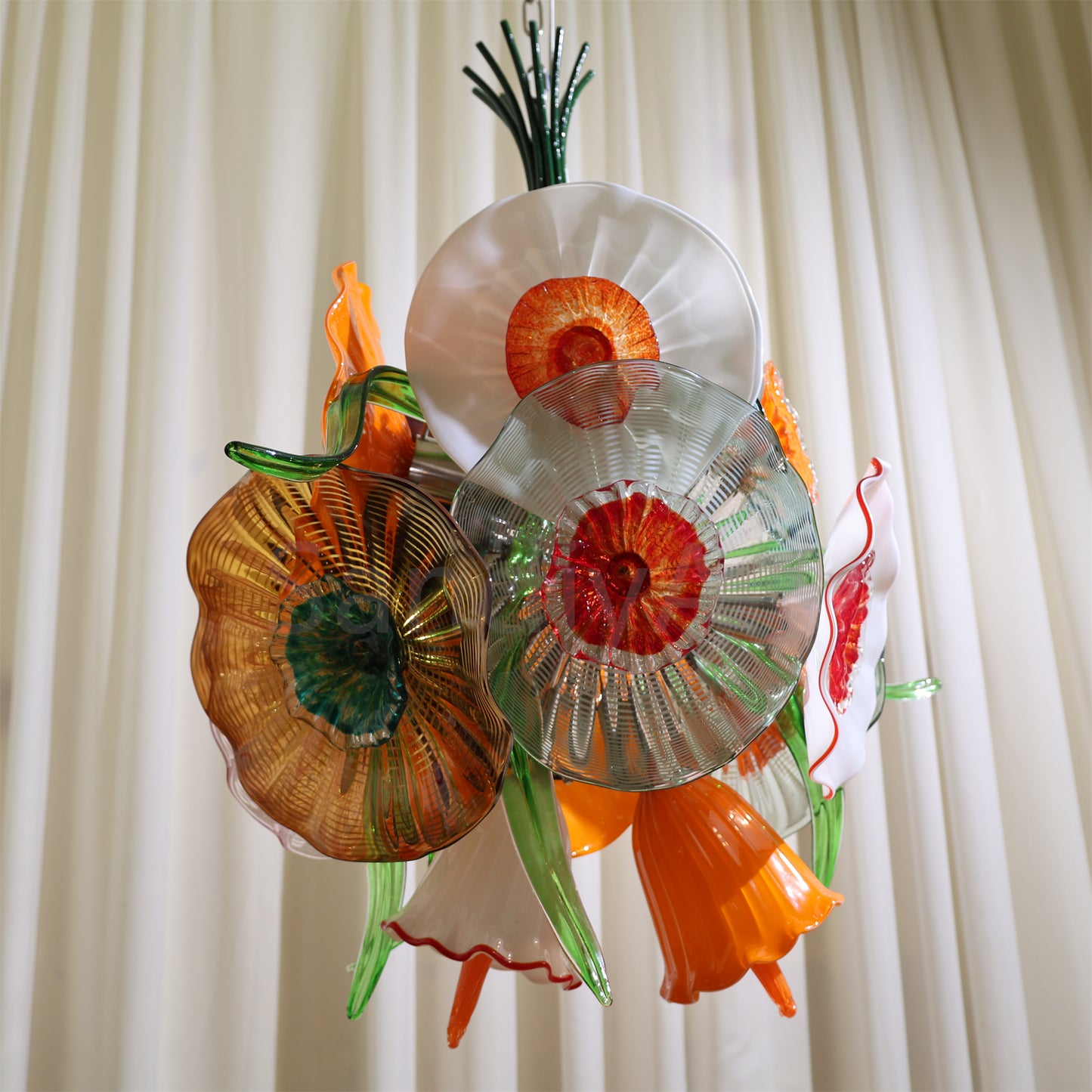 Specail design Inspired by flowers in nature hand made blown glass flower chandelier decoration for dining room, bed room, living room, Entrance