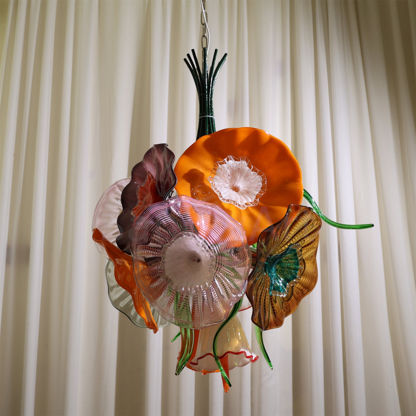 Specail design Inspired by flowers in nature hand made blown glass flower chandelier decoration for dining room, bed room, living room, Entrance