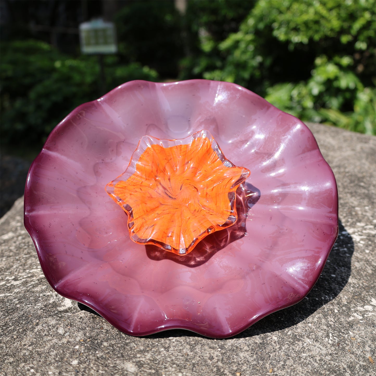 Hand made purple glass flowers wall decoration Where to buy similar Chihuly glass in Seattle