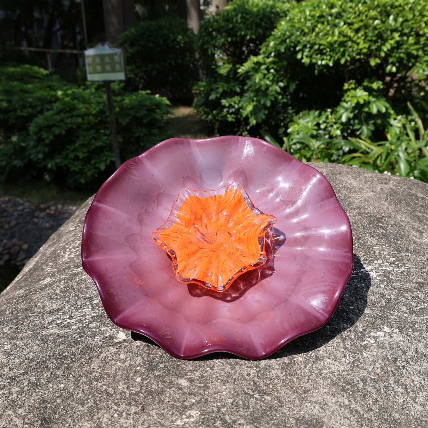 Hand made purple glass flowers wall decoration Where to buy similar Chihuly glass in Seattle