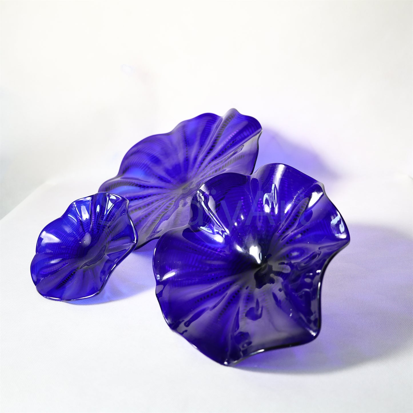 Chihuly Persian art glass plate blue color hand made mouthblown art glass