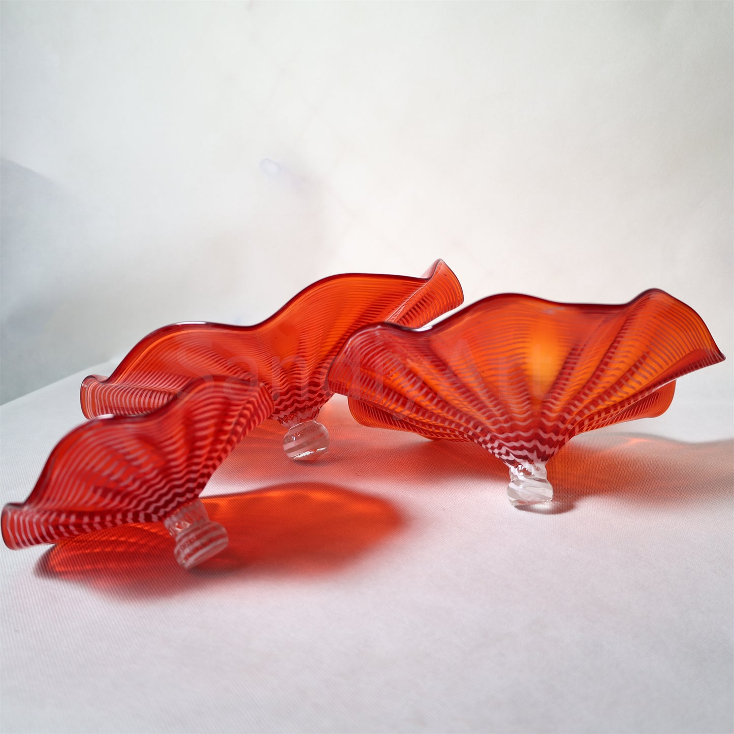 Hand made mouthblown Red color Chihuly glass plate Inspired wall decoration