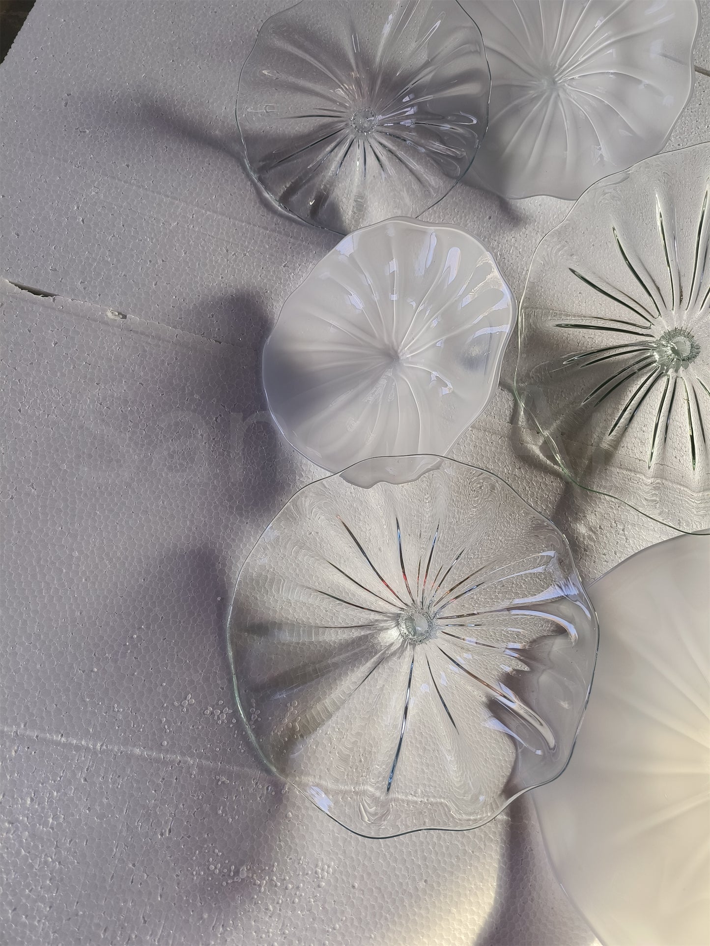 Hand made mouthblown glass white platters wall decoration Chihuly Persian plate