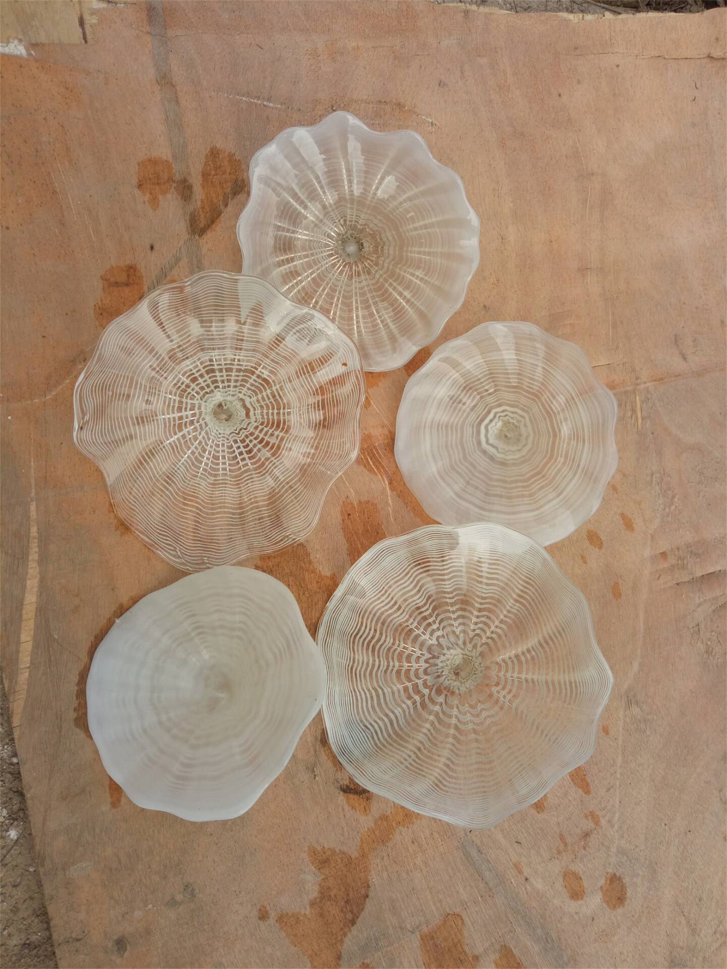 Hand made mouthblown glass white platters wall decoration Chihuly Persian plate
