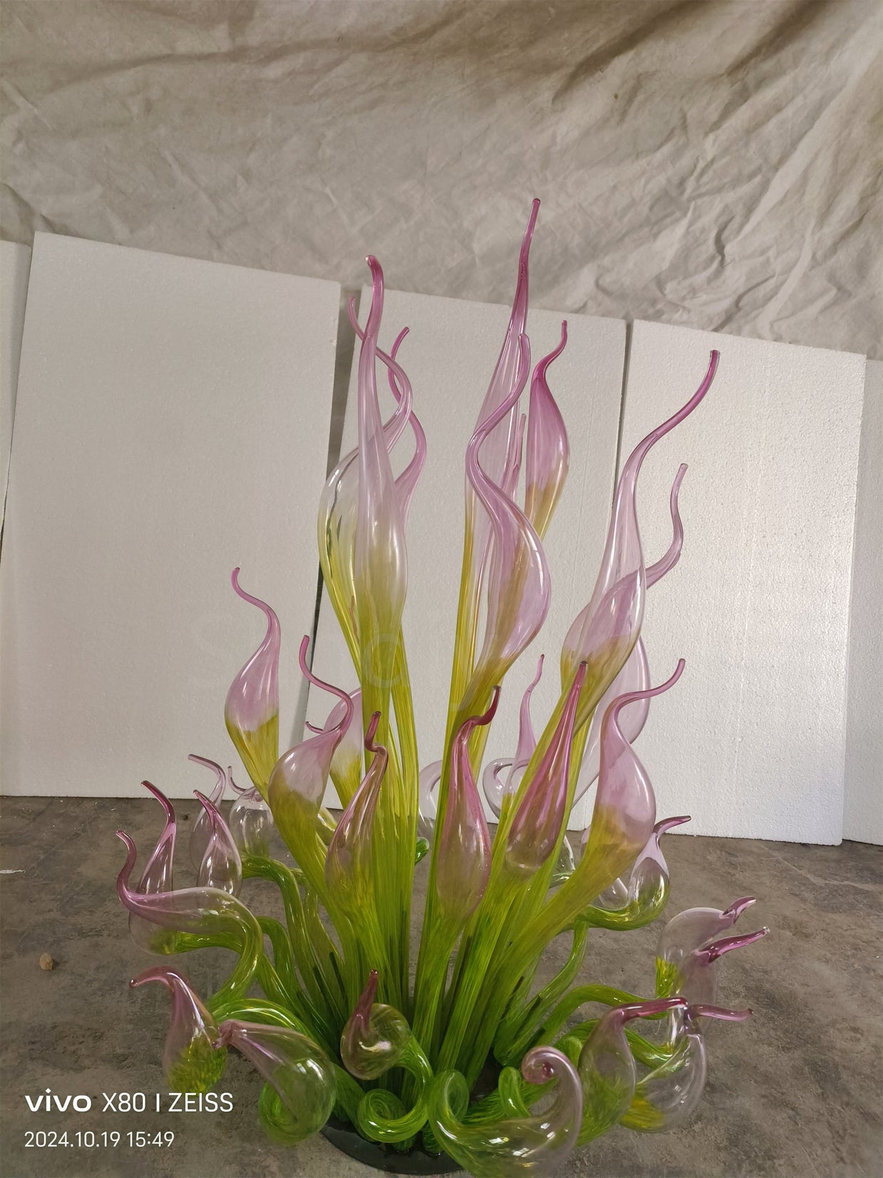 Goose head pink gradient green hand made chihuly style glass sculpture garden decoration art