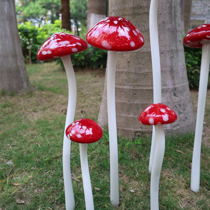 Hand made blown glass red mushroom sculpture outdoor decoration like Chihuly garden glass design