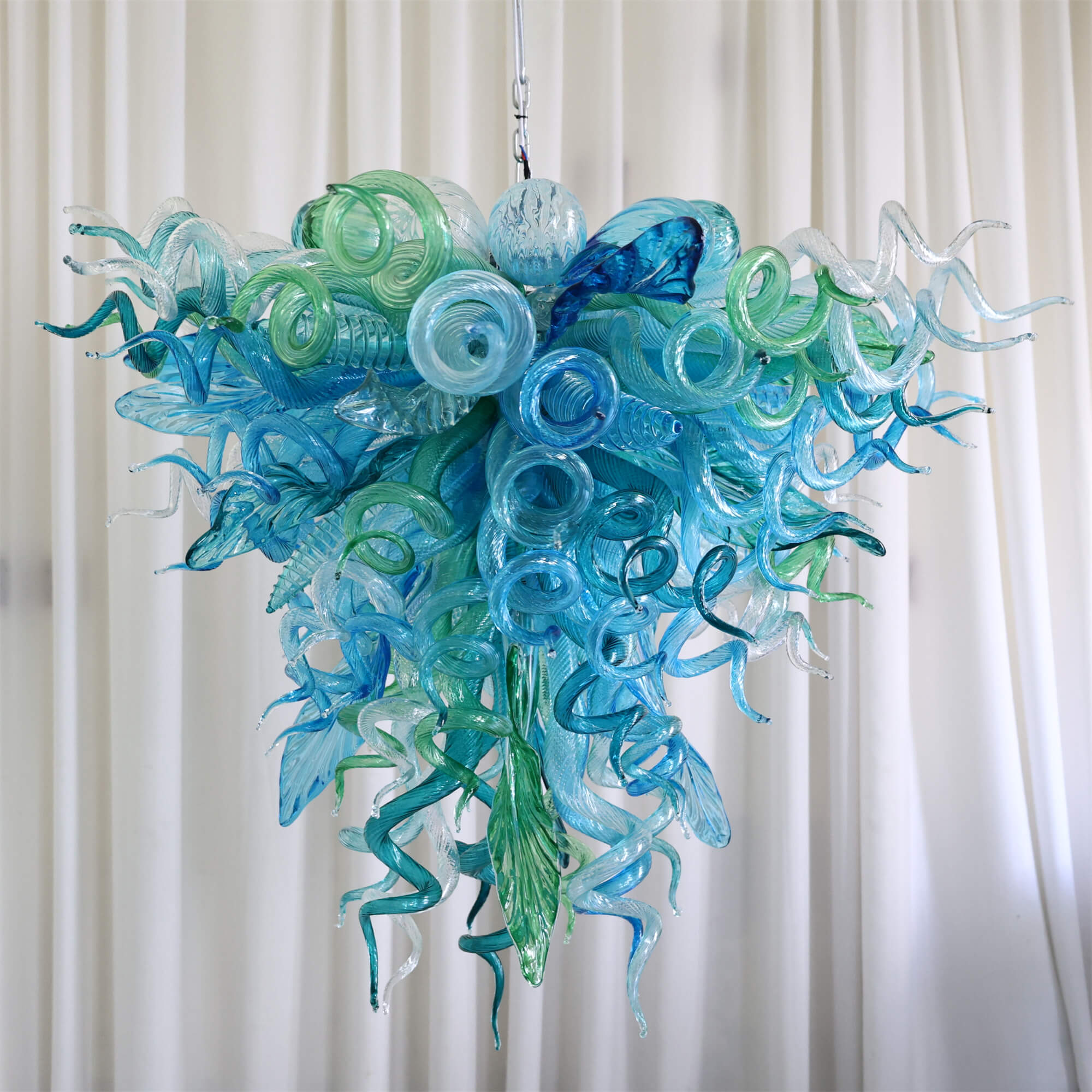 chihuly design chandelier