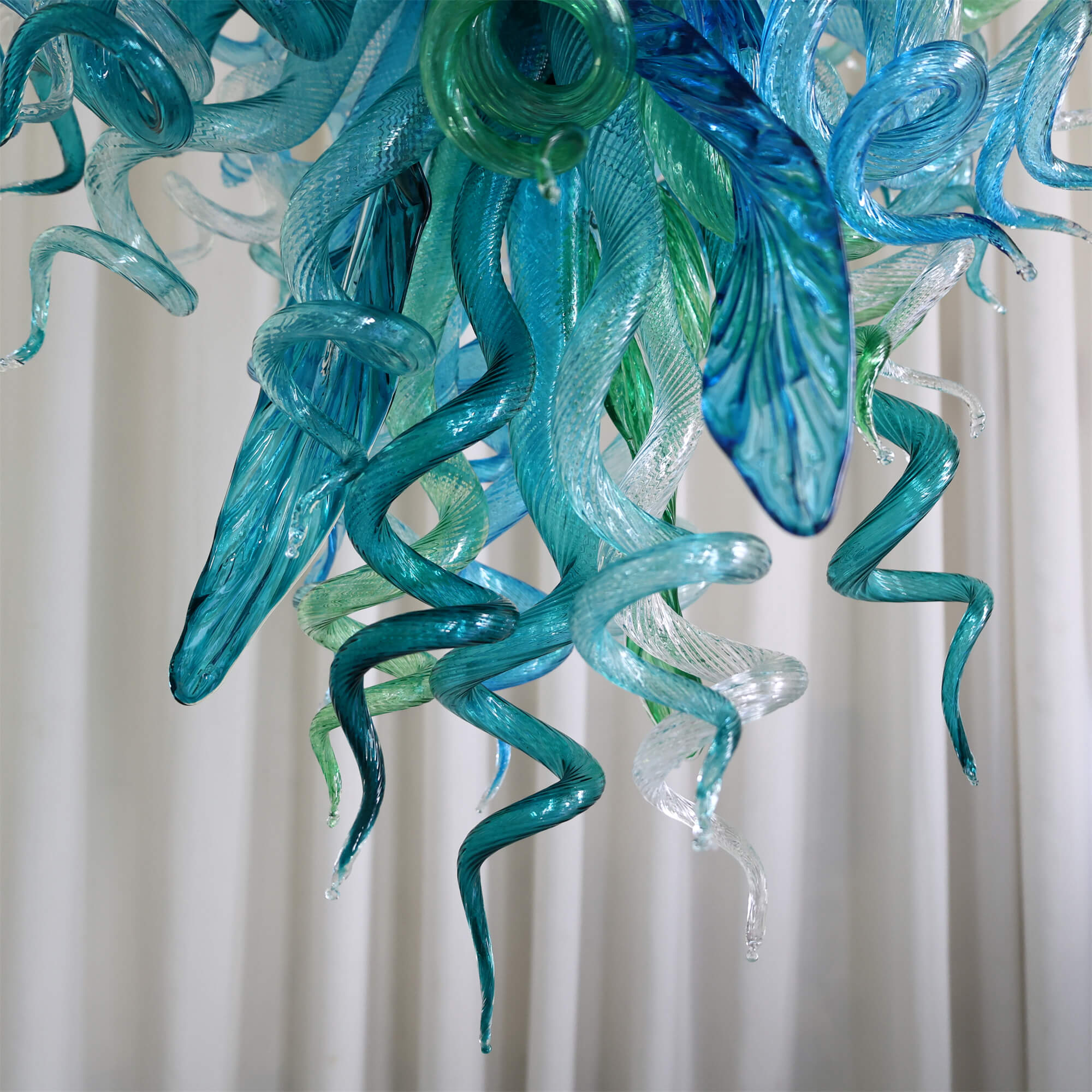 chihuly design chandelier
