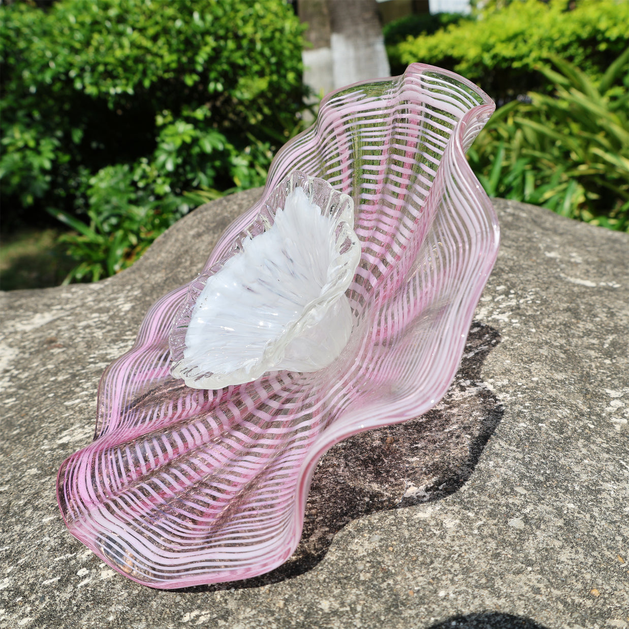 Specail design hand made blown glass pink plates wall art decoration indoor design