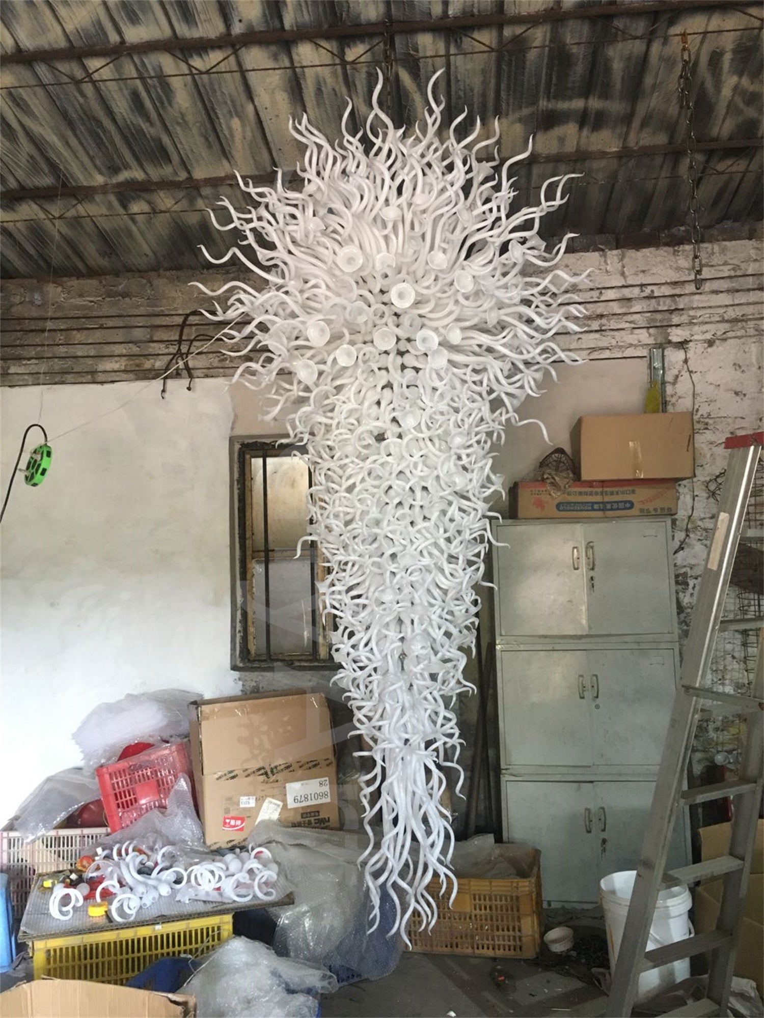 300cm height hand made big blown glass white chandelier villa hotel mall project lighting decoration