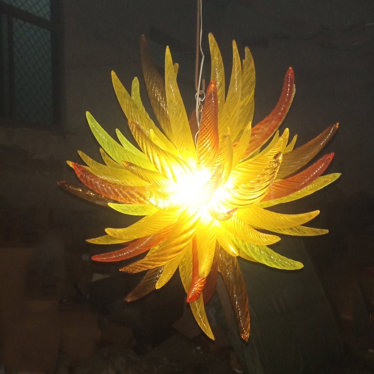 Flame shape and color hand blown glass chandeliers modern design