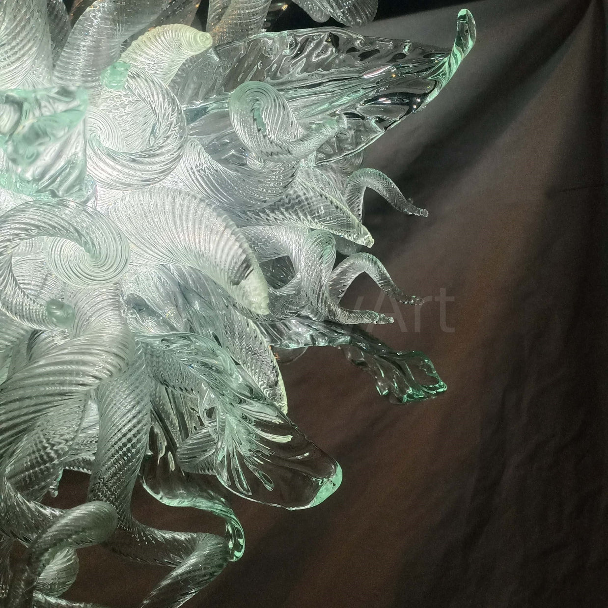 Clear art blown glass chandeliers from factory production