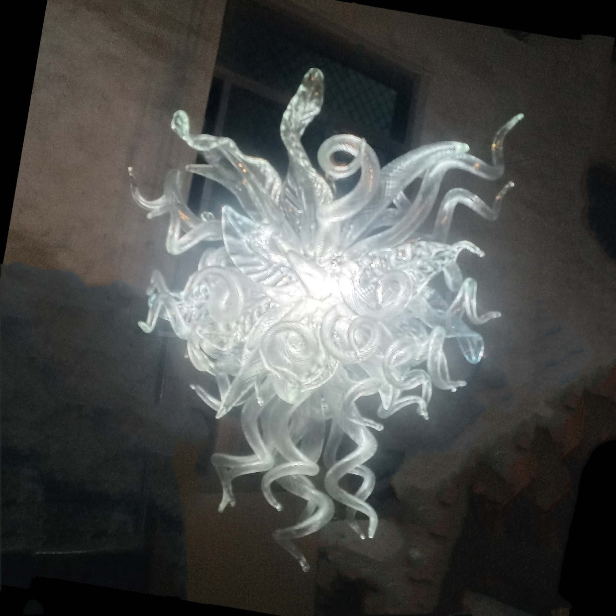 Clear art blown glass chandeliers from factory production