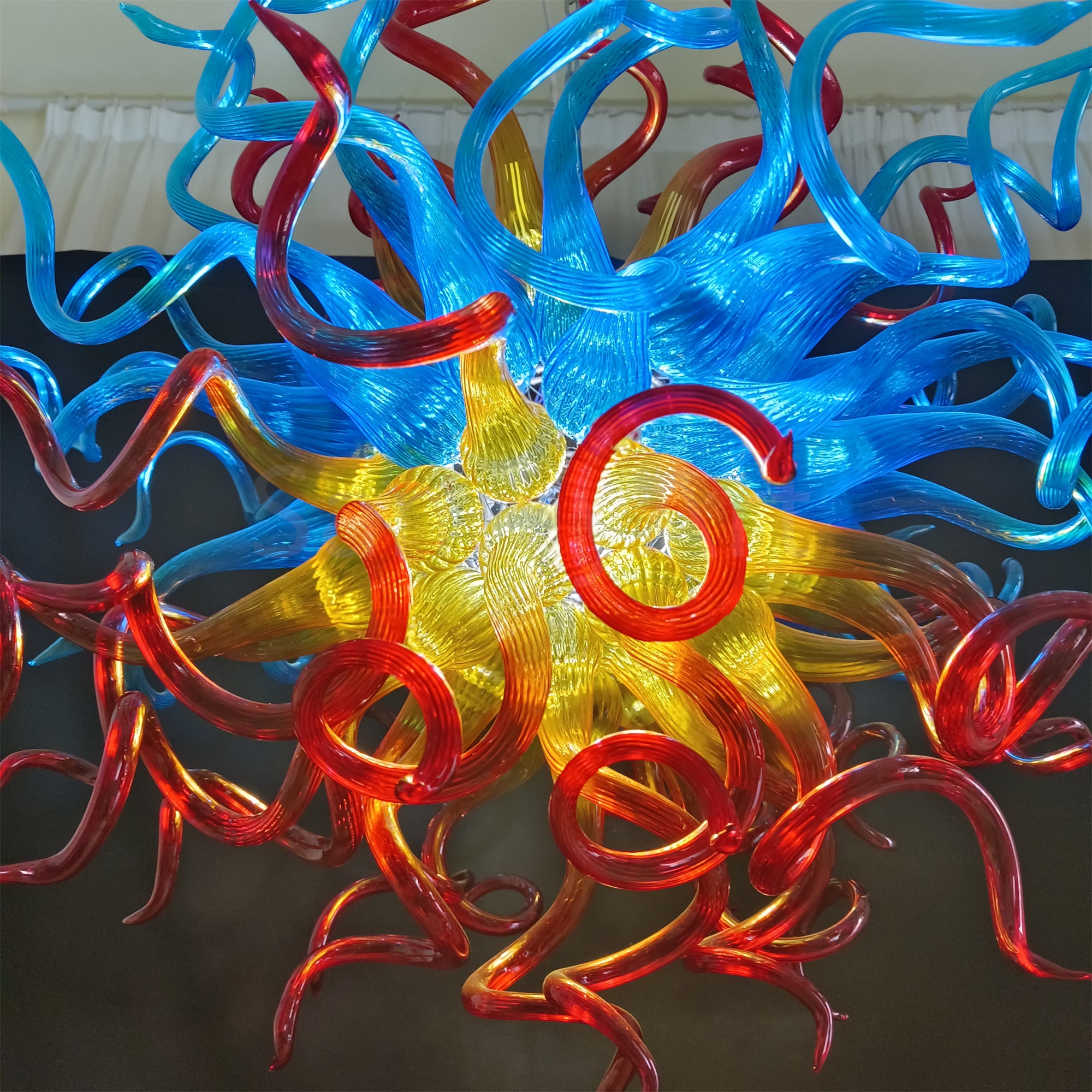 Inspired by flames colors and shape handblown glass chandelier home hotel villa lighting decoration